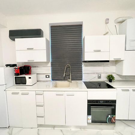 Appartement White 2 à Bucarest Extérieur photo